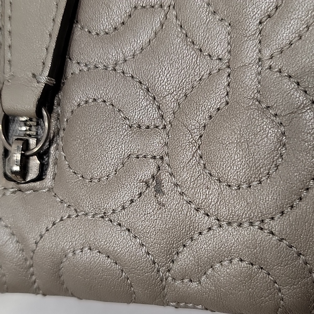Coach Clutch / Wristlet.  Metallic Taupe Color with Silver Hardware, EUC - Picture 11 of 12
